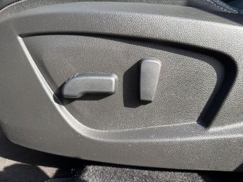 Renault Arkana 5Dr Engineered 1.6 E-Tech FHEV 145PS Auto