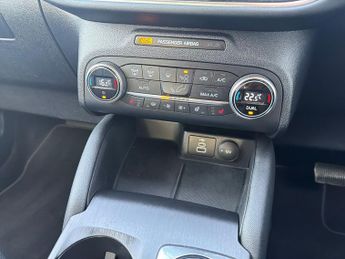 Ford Kuga 5Dr Vignale 2.5 FHEV 190PS 2WD Auto