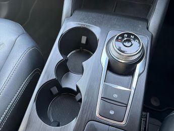 Ford Kuga 5Dr Vignale 2.5 FHEV 190PS 2WD Auto