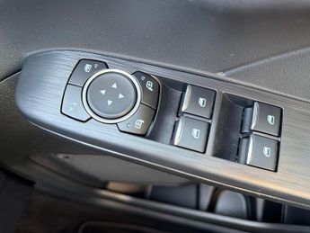 Ford Kuga 5Dr Active 2.5 FHEV 180PS 2WD Auto