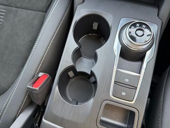 Ford Kuga 5Dr Active 2.5 FHEV 180PS 2WD Auto