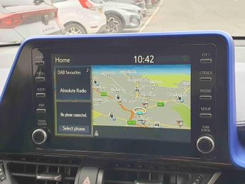 Toyota C-HR 2.0 Hybrid Dynamic 5dr CVT