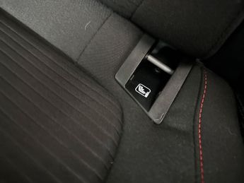 Ford Focus 5Dr ST-Line 1.0 MHEV 155PS Auto