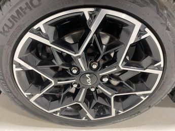 Kia ceed 1.5T GDi (158PS) 6 spd GT-Line 5dr.