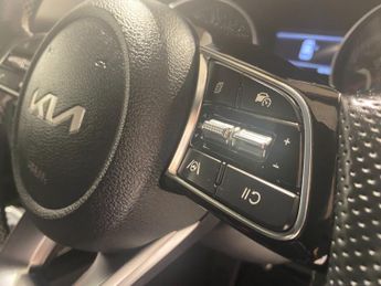 Kia ceed 1.5T GDi (158PS) 6 spd GT-Line 5dr.