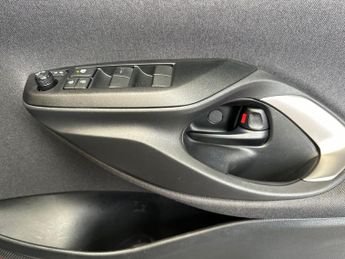 Toyota Yaris Cross 5Dr Excel 1.5 Hybrid AWD