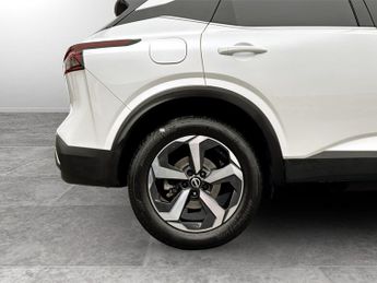 Nissan Qashqai 1.3 DiG-T MH 158 N-Connecta 5dr Xtronic