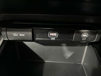 Kia Niro 5Dr 2 1.6 GDi Hybrid Auto