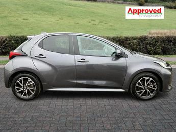 Toyota Yaris 1.5 Hybrid Design 5dr CVT
