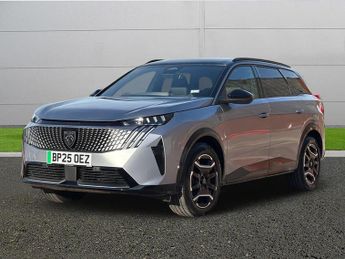Peugeot E-5008 