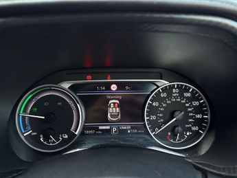 Nissan Juke 1.6 Hybrid Tekna 5dr Auto