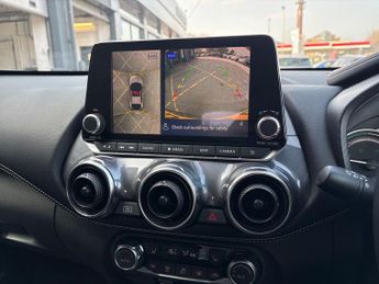 Nissan Juke 1.6 Hybrid Tekna 5dr Auto