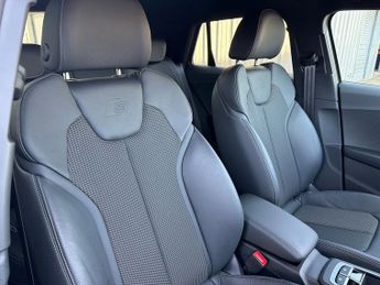 Audi Q2 5Dr Black Edition S 35 1.5 TFSI Auto