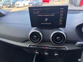 Audi Q2 5Dr Black Edition S 35 1.5 TFSI Auto