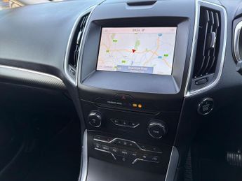 Ford S-Max 5Dr Titanium 2.5 FHEV 190PS Auto