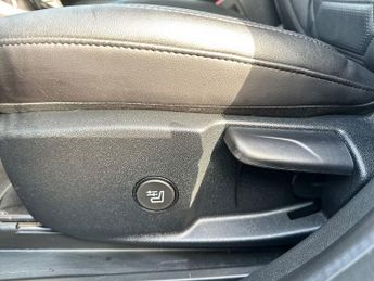 Ford Puma 5Dr ST-Line Vignale 1.0 MHEV 155PS Auto