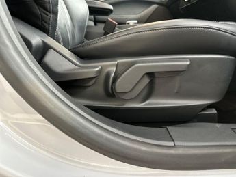 Ford Mustang Mach-E 5Dr Extended Range 2WD Auto