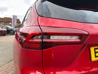 Ford Focus Estate ST-Line 1.0 MHEV 155PS Auto