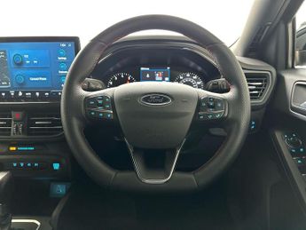 Ford Focus Estate ST-Line 1.0 MHEV 155PS Auto