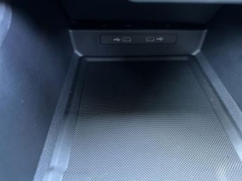 Ford Capri 5Dr Select Extended Range 2WD Auto