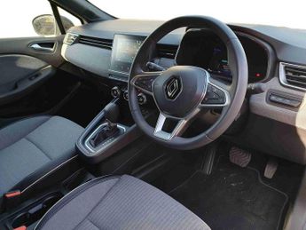 Renault Clio 1.6 E-TECH full hybrid 145 Techno 5dr Auto