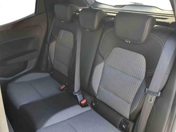 Renault Clio 1.6 E-TECH full hybrid 145 Techno 5dr Auto