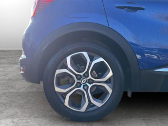 Renault Captur 1.6 E-Tech full hybrid 145 Techno 5dr Auto
