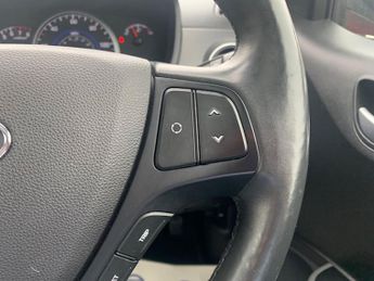 Hyundai i10 1.2 Premium SE 5dr Auto