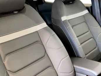 Citroen C4 100kW Shine Plus 50kWh 5dr Auto