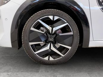 Peugeot 208 1.2 Hybrid 145 GT 5dr e-DSC6