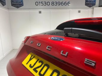 Ford Focus 1.5 EcoBlue (120PS) 8 spd Automatic Active X 5dr Estate.