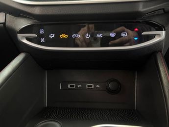 Maxus T90 130kW Elite Double Cab Pickup 88.5kWh Auto