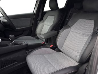 Renault Clio 1.6 E-TECH full hybrid 145 Techno 5dr Auto