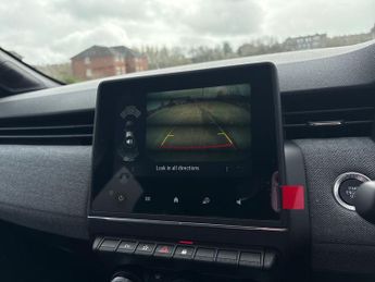 Renault Clio 1.6 E-TECH full hybrid 145 Techno 5dr Auto