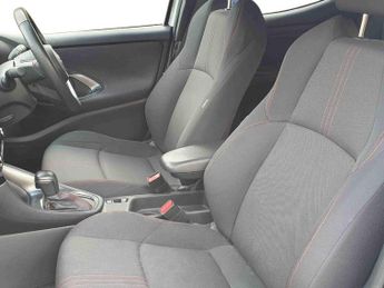 Toyota Yaris 1.5 Hybrid GR Sport 5dr CVT