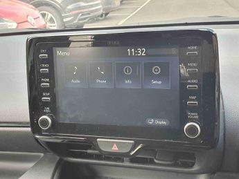 Toyota Yaris 1.5 Hybrid GR Sport 5dr CVT