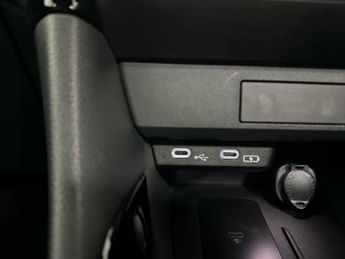 Toyota Yaris 5Dr Premiere Edition 1.5 Hybrid 130 Auto