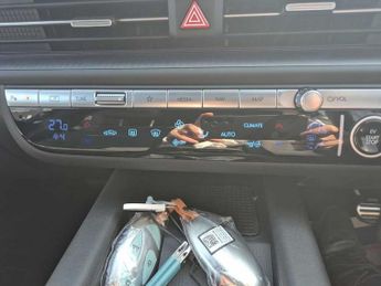 Hyundai Ioniq 6 E (228ps) Ultimate 77kWh (Single Motor) RW