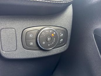 Ford Puma 1.0 EcoBoost Hybr mHEV 155 ST-Line Vignale 5dr DCT