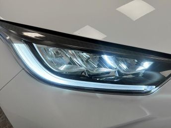 Toyota Yaris 1.5 Hybrid Design 5dr CVT