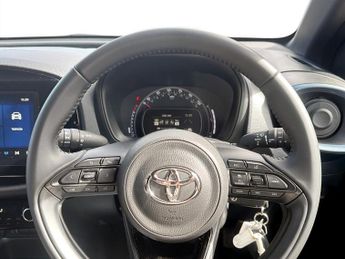 Toyota Aygo X 1.0 VVT-i Edge 5dr Auto