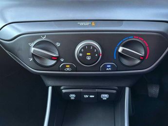 Hyundai i20 1.0T GDi Premium 5dr DCT