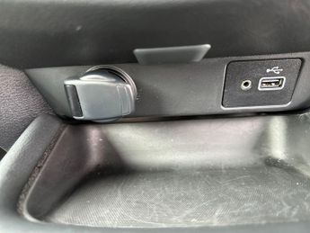 Nissan Juke 5Dr N-Connecta 1.0 DiG-T 114PS Auto