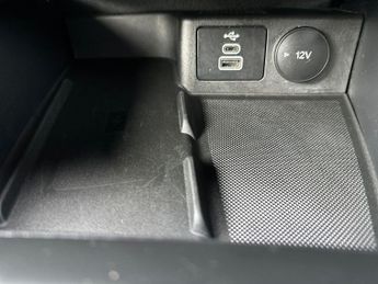 Ford Focus 5Dr ST-Line Vignale 1.0 MHEV 125PS Auto