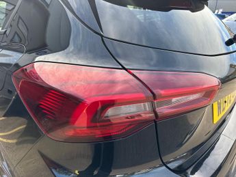 Ford Focus 5Dr ST-Line Vignale 1.0 MHEV 125PS Auto