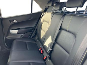 Kia Picanto 1.0 X-Line 5dr Auto