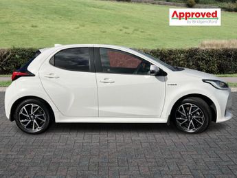 Toyota Yaris 1.5 Hybrid Design 5dr CVT
