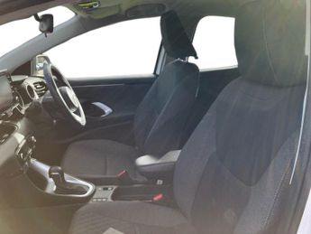 Toyota Yaris 1.5 Hybrid Design 5dr CVT