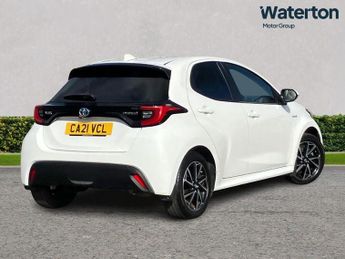 Toyota Yaris 1.5 Hybrid Design 5dr CVT