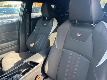 Toyota C-HR 5Dr GR Sport 1.8 Hybrid Auto